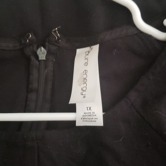 Dress - Picture 2 of 2